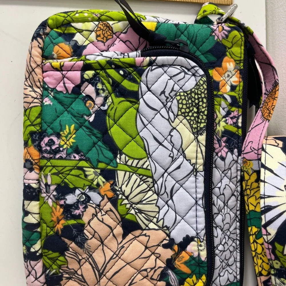 Vera Bradley Purse Cross Body Bag Floral Pattern Bloom Bloom - Picture 5 of 8